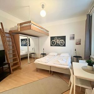 Studio met een King Size Bed